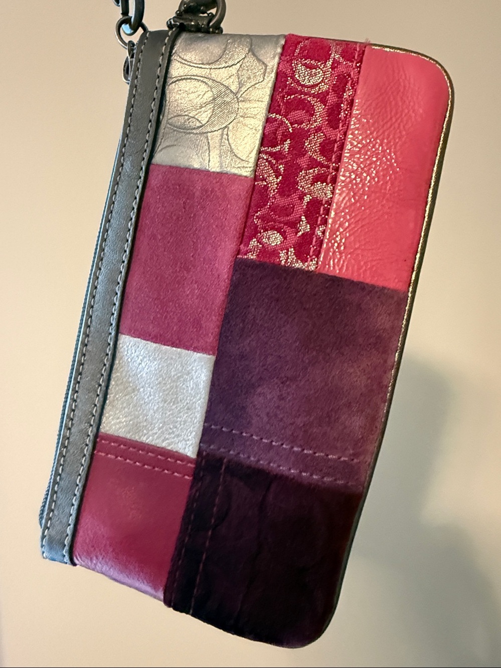 Coach Pink & Silver Patchwork Wristlet,holiday limited edition Y2K NWOT,dustbag - Picture 3 of 7